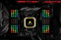 CORSAIR CMT32GX4M4C3600C18 32GB (4X8GB) DDR4 3600MHz CL18 DOMINATOR PLATINUM RGB SOĞUTUCULU SIYAH DIMM BELLEK
