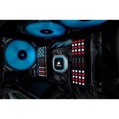 CORSAIR CMT32GX4M4Z3200C16W 32GB (4X8GB) DDR4 3200MHz CL16 DOMINATOR PLATINUM RGB SOĞUTUCULU BEYAZ DIMM BELLEK
